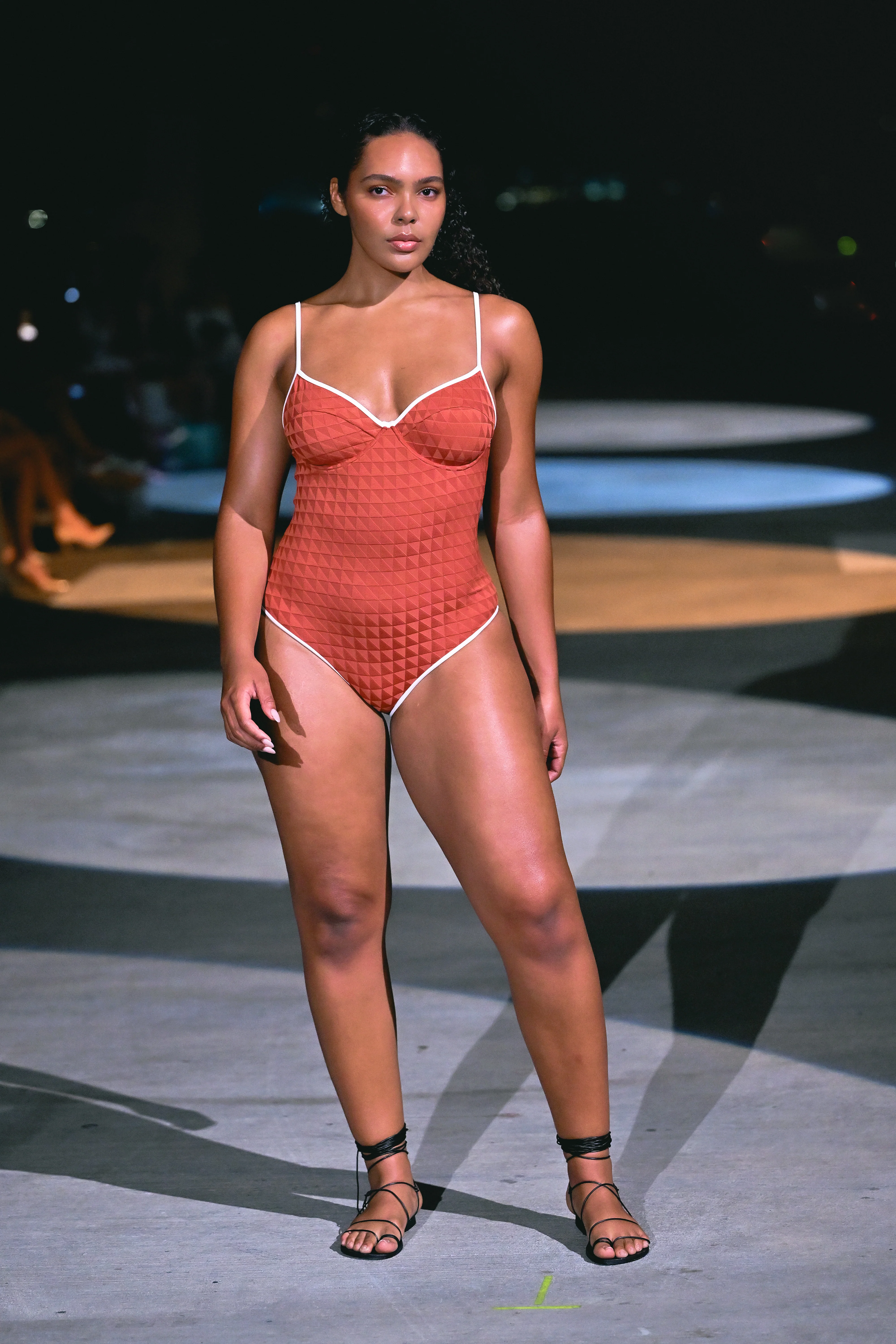 MARLOW PIPED FULL PIECE - RESORT 2025 - Image 6