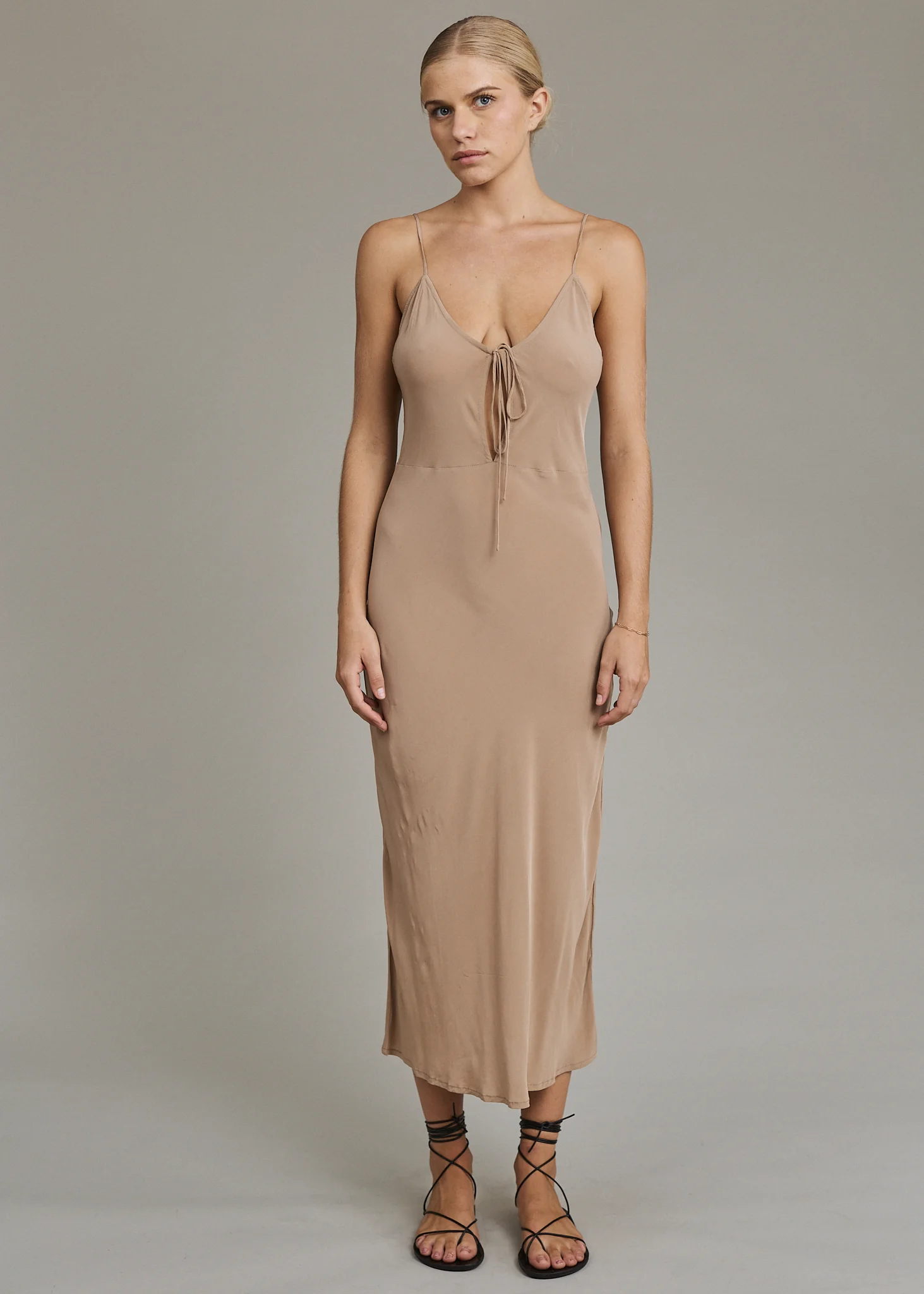 NISHA DRESS - SUMMER 2025