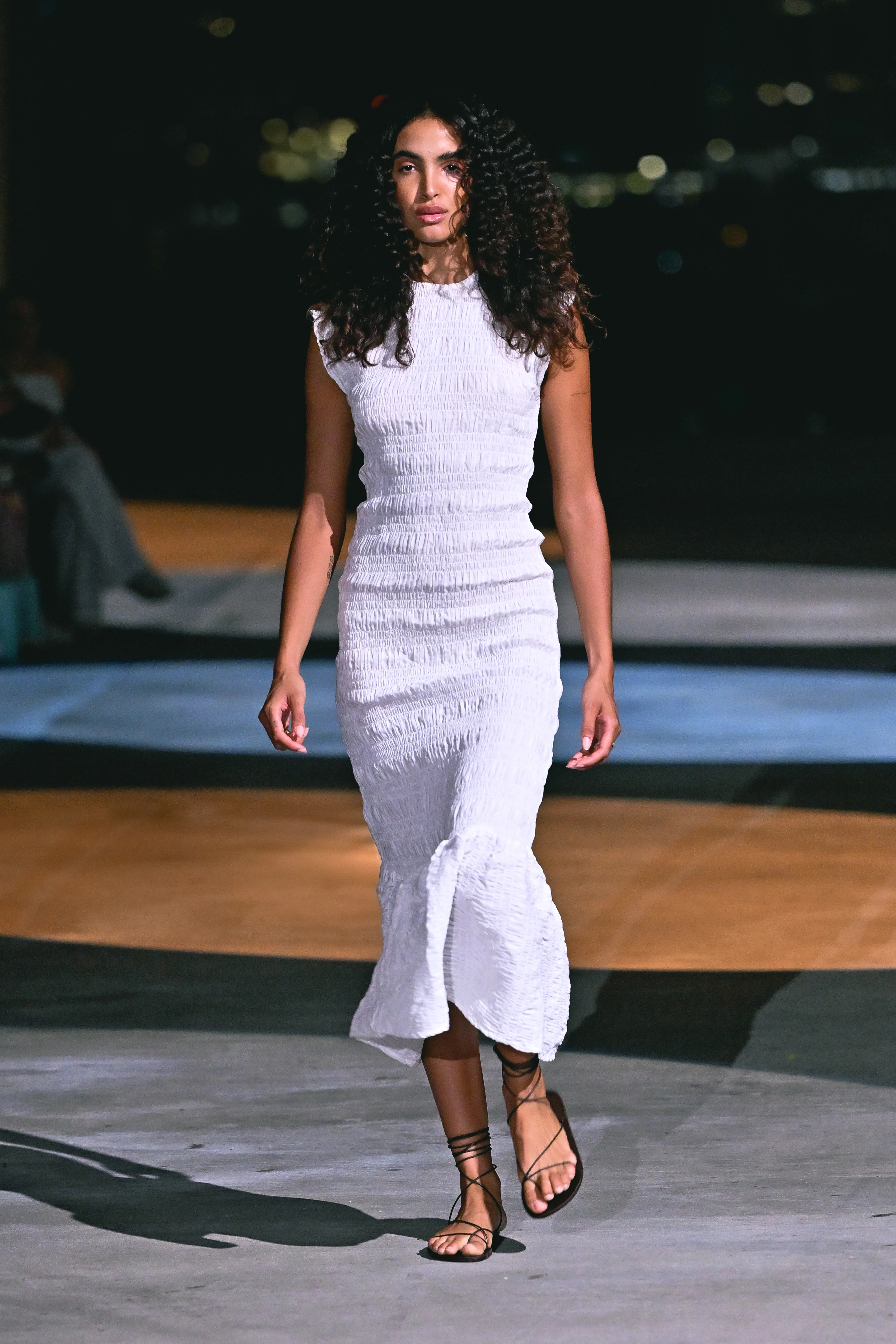 THAIS SHIRRED DRESS - RESORT 2025 - Image 4